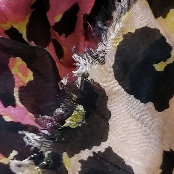 Vintage Steve Madden Leopard Print Scarf - Picture 5 of 5